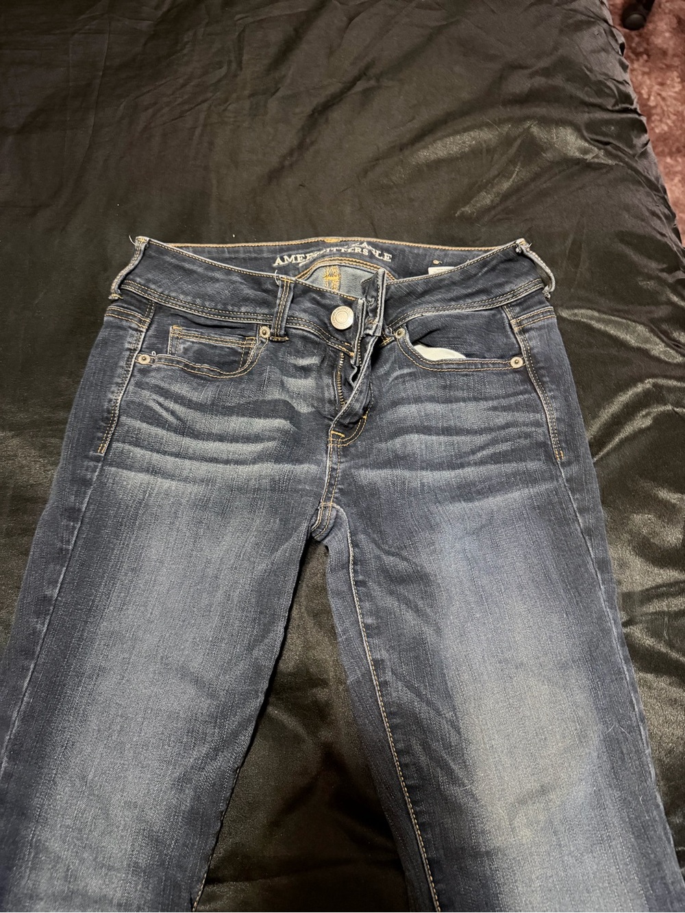 American Eagle Outfitters Women’s Skinny Jeans - Dark Blue Wash